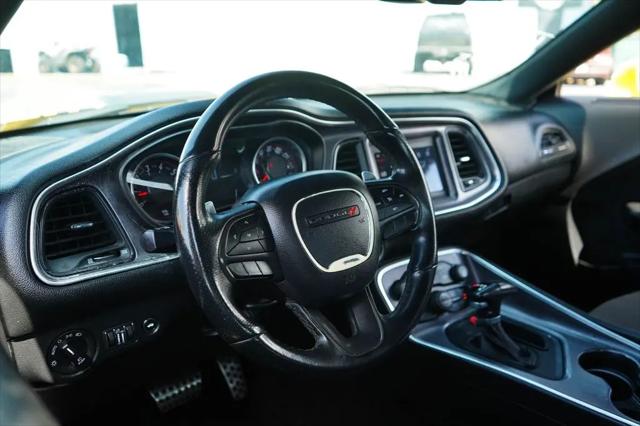 2018 Dodge Challenger R/T Shaker