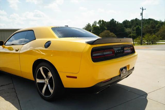2018 Dodge Challenger R/T Shaker