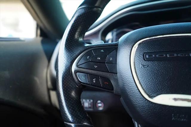 2018 Dodge Challenger R/T Shaker