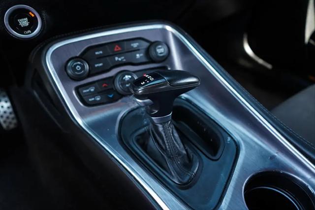 2018 Dodge Challenger R/T Shaker