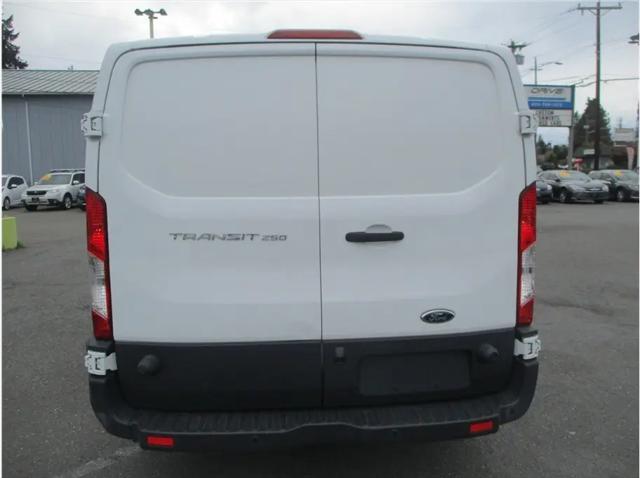 2017 Ford Transit T-250