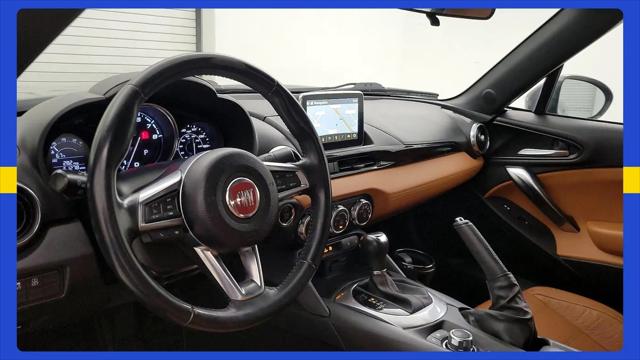 2017 Fiat 124 Spider Lusso