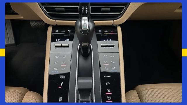 2023 Porsche Macan T