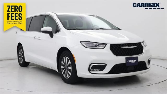 2023 Chrysler Pacifica Hybrid Touring L for sale in Lancaster, PA