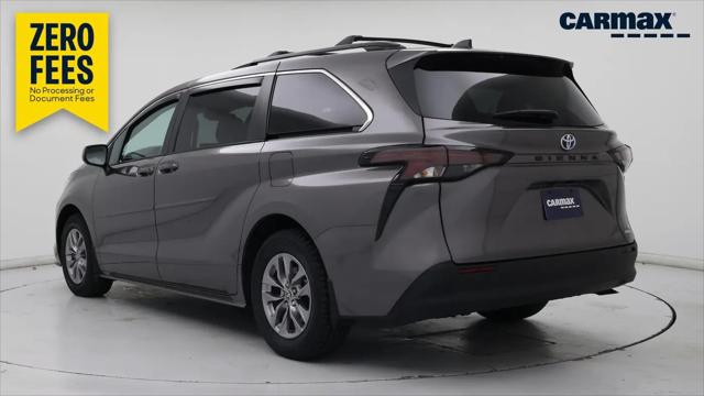 2023 Toyota Sienna LE for sale in Lancaster, PA