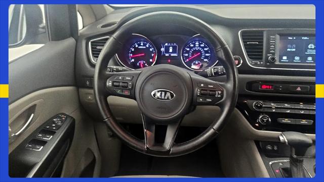 2017 Kia Sedona LX