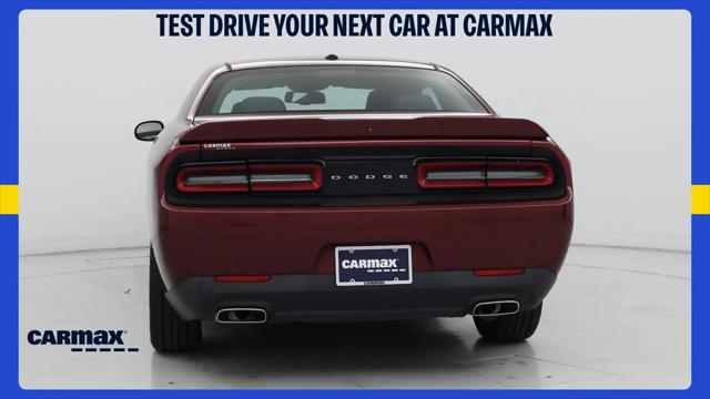 2020 Dodge Challenger SXT