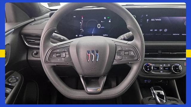 2025 Buick NV Preferred FWD