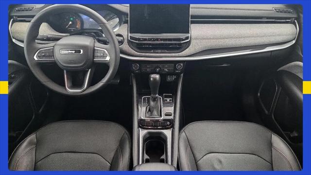 2023 Jeep Compass Latitude Lux FWD