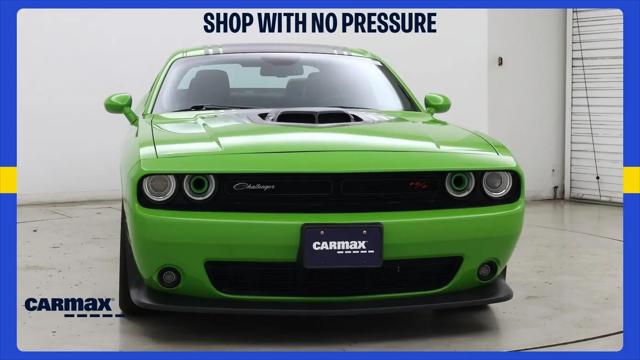 2017 Dodge Challenger 392 Hemi Scat Pack Shaker