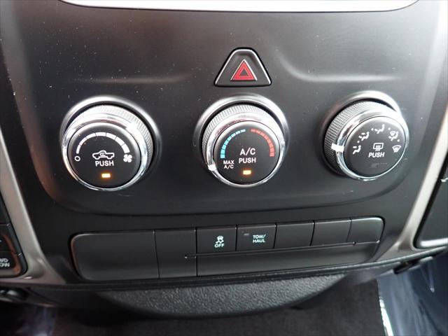 2018 Ram 1500 SLT Crew Cab 4x4 57 Box