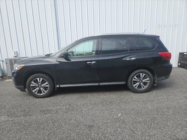2017 Nissan Pathfinder S 2017 Nissan Pathfinder S