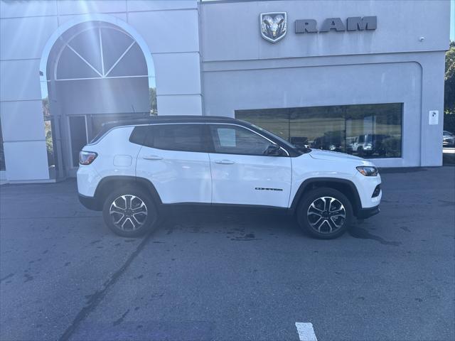 2022 Jeep Compass Limited 4x4 2022 Jeep Compass Limited 4x4