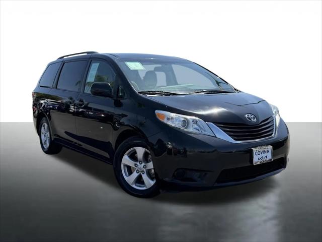 2017 Toyota Sienna LE 8 Passenger for sale in Covina, CA