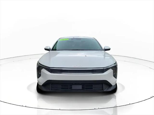 2025 Kia K4 LX