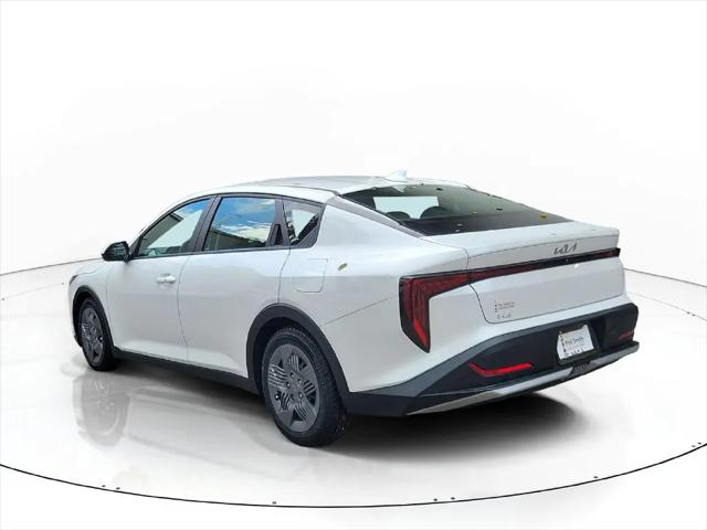 2025 Kia K4 LX