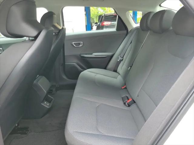 2025 Kia K4 LX