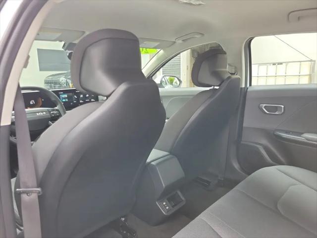 2025 Kia K4 LX