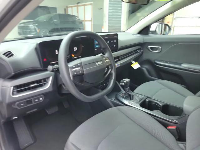 2025 Kia K4 LX