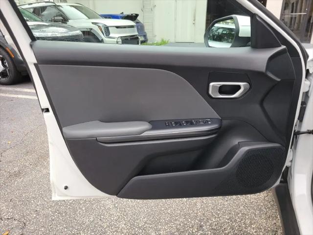 2025 Kia K4 LX