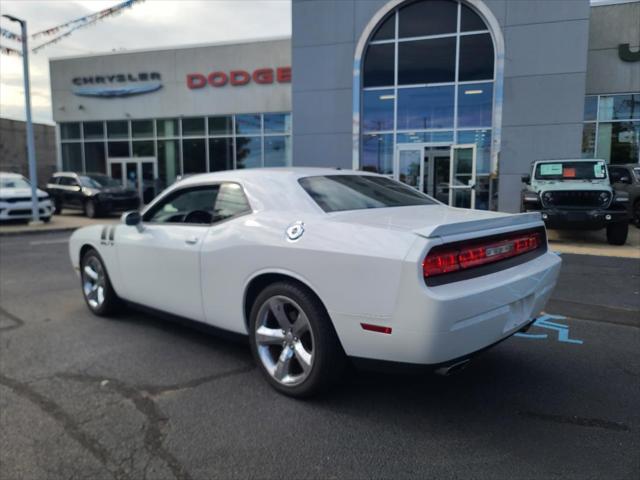 2013 Dodge Challenger R/T Plus