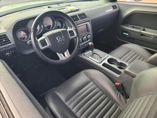 2013 Dodge Challenger R/T Plus