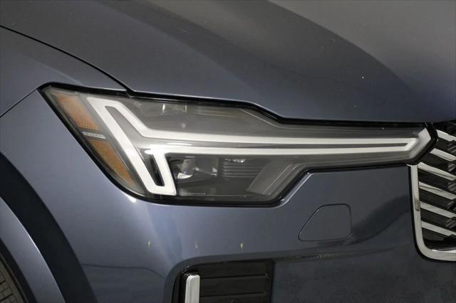 2026 Volvo XC90 Plus, B6 AWD Gas mild hybrid, Gasoline, Bright, 7 Seats