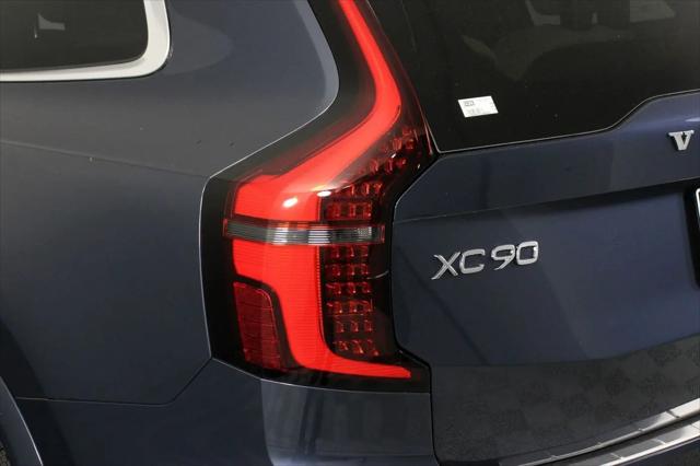 2026 Volvo XC90 Plus, B6 AWD Gas mild hybrid, Gasoline, Bright, 7 Seats