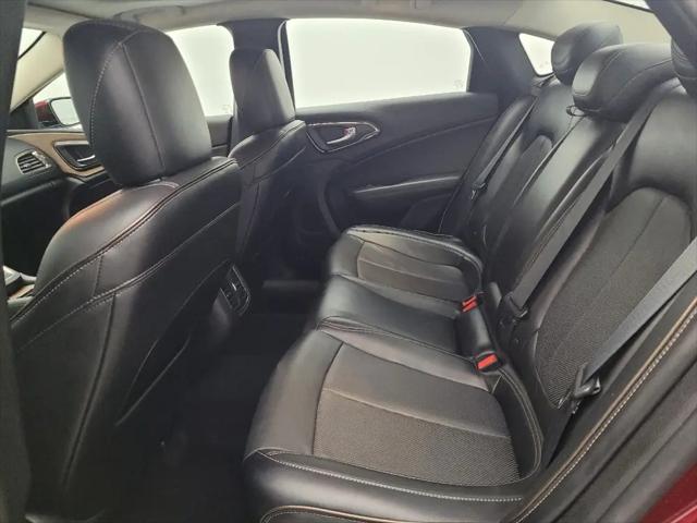 2015 Chrysler 200 C