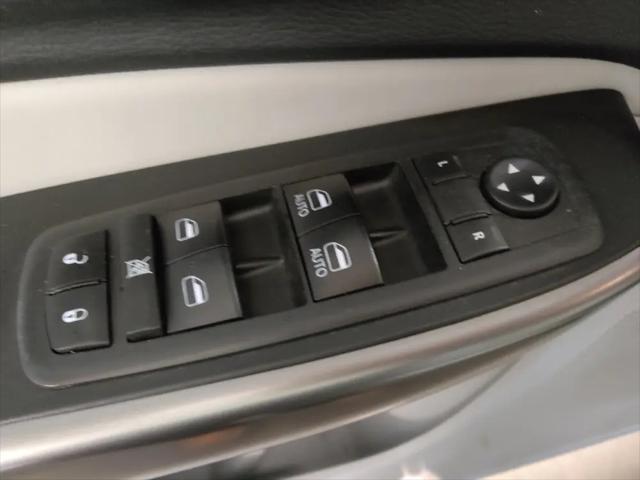 2019 Jeep Cherokee Limited FWD