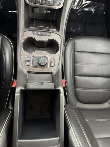 2023 GMC Acadia FWD Denali