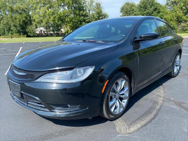 2016 Chrysler 200 S for sale in Indianapolis, IN