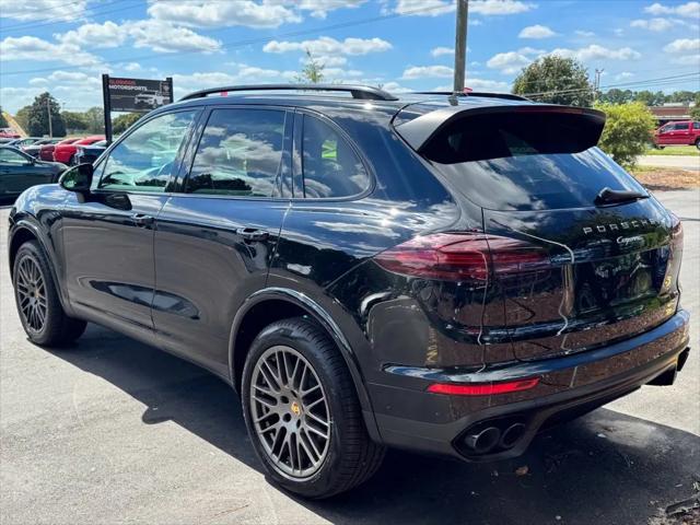 2017 Porsche Cayenne Cayenne