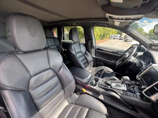 2017 Porsche Cayenne Cayenne