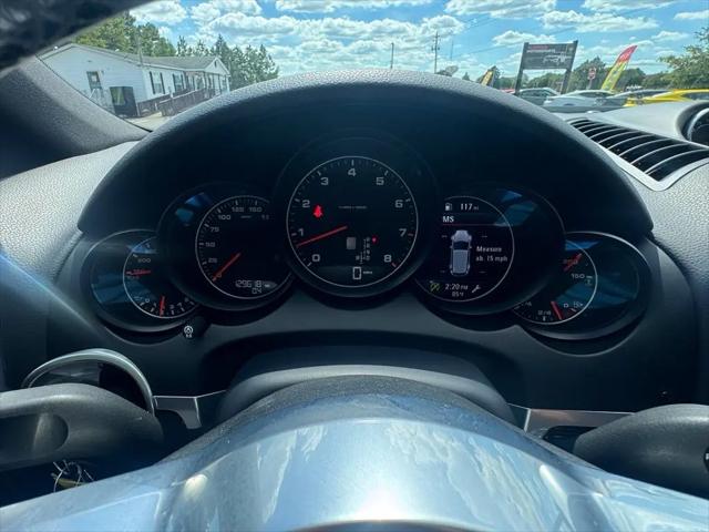 2017 Porsche Cayenne Cayenne