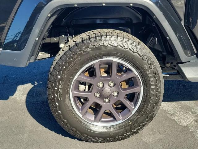 2022 Jeep Gladiator Overland