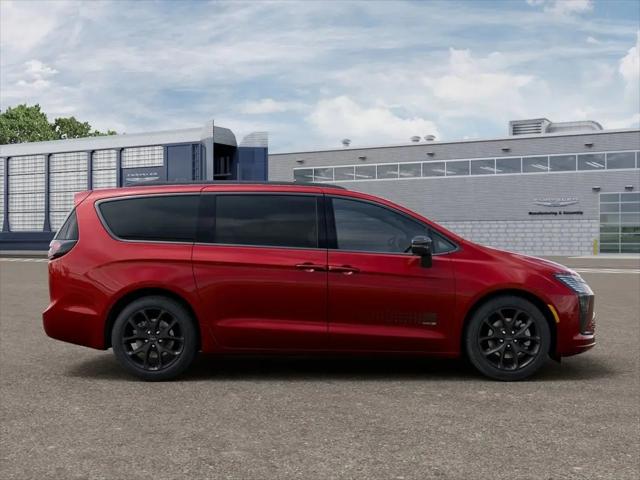 2027 Chrysler Pacifica Select AWD