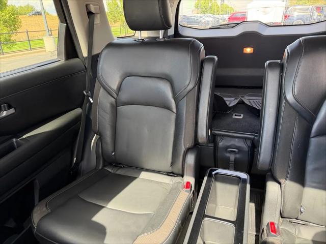 2022 Nissan Pathfinder SL 4WD