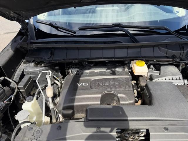 2022 Nissan Pathfinder SL 4WD