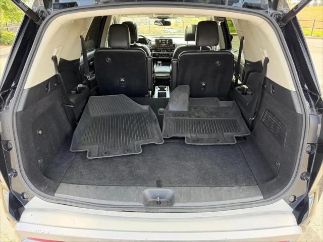 2022 Nissan Pathfinder SL 4WD
