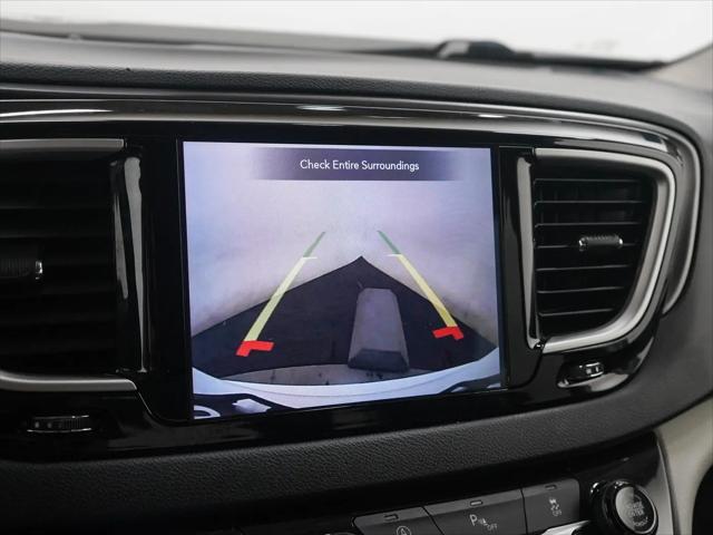 2020 Chrysler Pacifica Touring L Plus