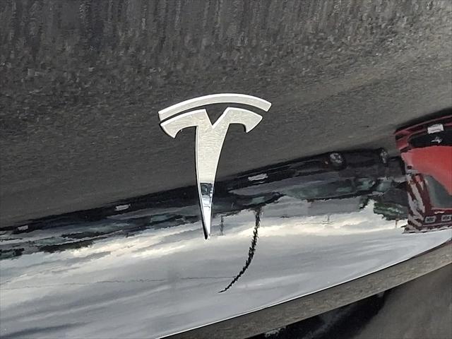 2024 Tesla Model Y Long Range Dual Motor All-Wheel Drive