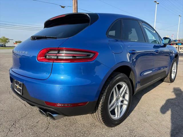 2017 Porsche Macan Macan