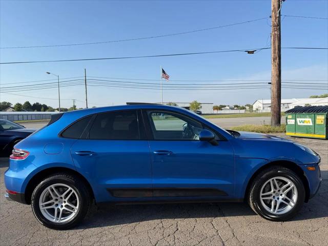 2017 Porsche Macan Macan