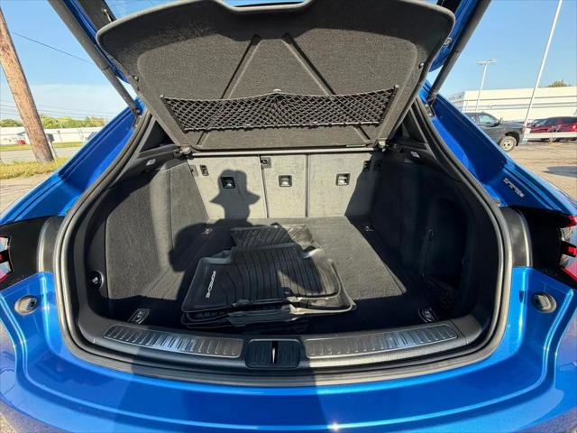 2017 Porsche Macan Macan