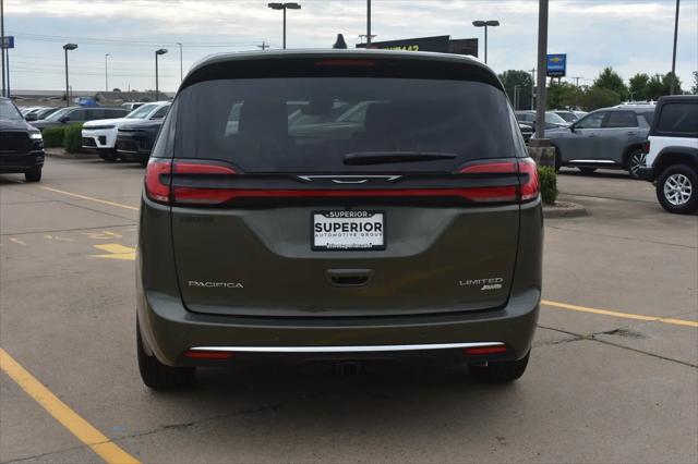 2027 Chrysler Pacifica Limited AWD