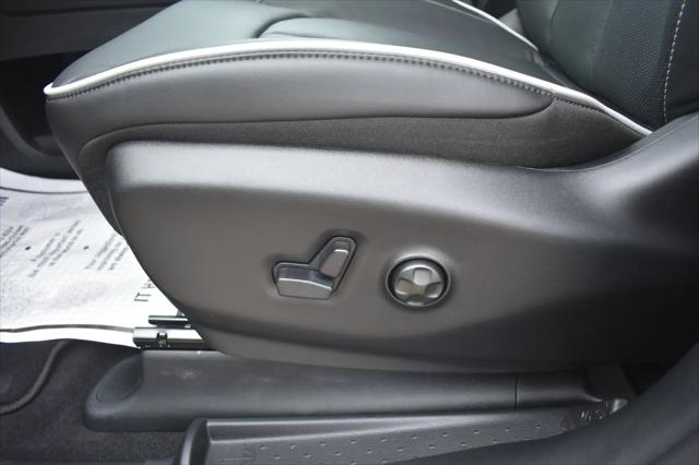 2027 Chrysler Pacifica Limited AWD