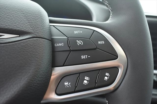 2027 Chrysler Pacifica Limited AWD
