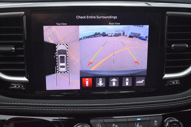 2027 Chrysler Pacifica Limited AWD