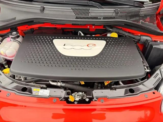 2015 Fiat 500e Battery Electric
